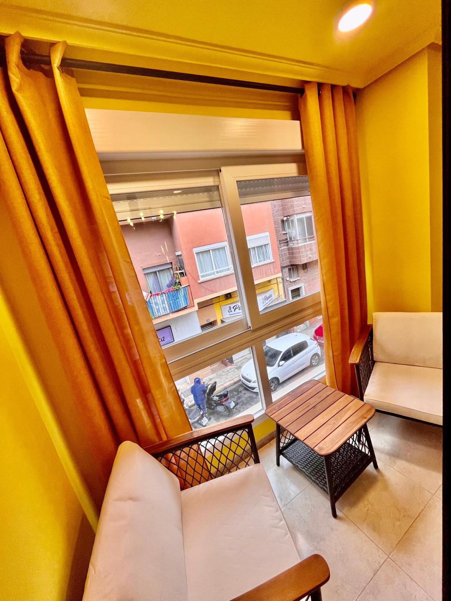 Arte Apartamento Dos Colores Alicante Eksteriør bilde